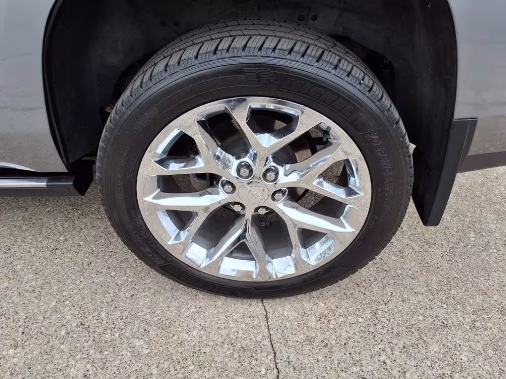2019 GMC Yukon - 1GKS2CKJ6KR238092 - Image #33