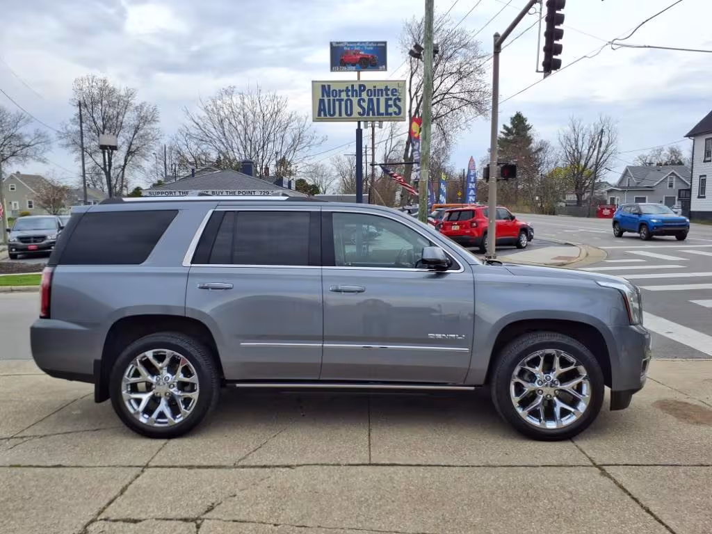 2019 GMC Yukon - 1GKS2CKJ6KR238092 - Image #32